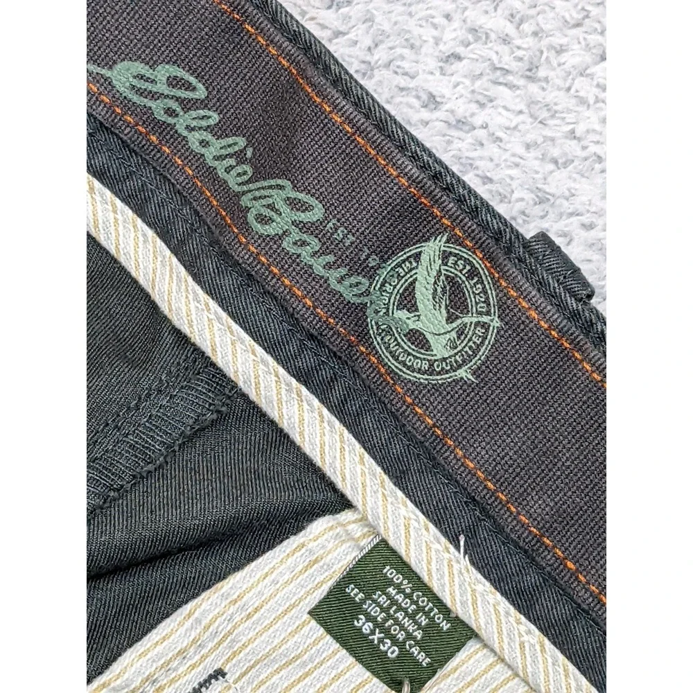 Eddie Bauer Classic Fit Pants Men 36x30 Charcoal Khaki Straight Flat Front Chino